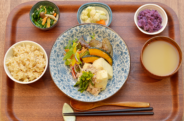 野菜とつぶつぶ　アプサラカフェ　伊丹店