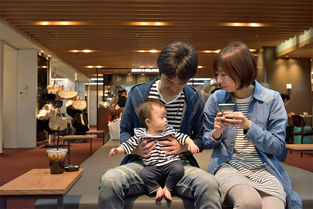 子ども連れでも気兼ねなく過ごせるスポットがたくさん。