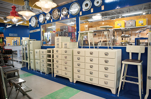 DULTON FACTORY SERVICE　OSAKA(ダルトンファクトリーサービス）