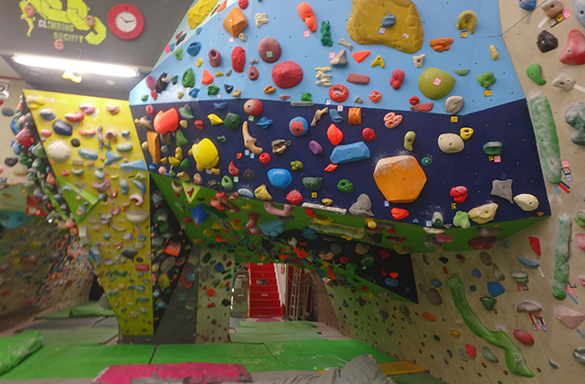 CITY ROCK GYM　大阪店（シティロックジム）