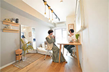 北欧アイテムですっきりとまとめた、カフェ風ROOM