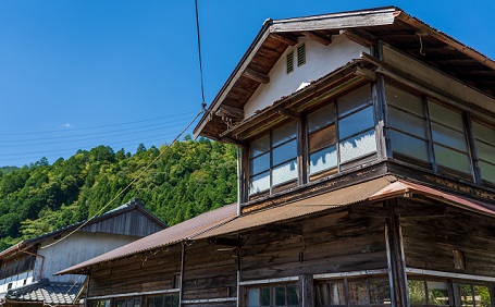 空き家売却の方法は？税金や費用、売却時の注意点について解説