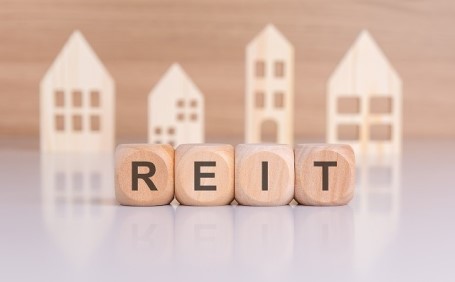 不動産投資信託のデメリットとは？うまく運用するためのポイントや注意点を紹介