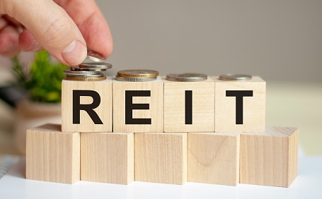 REITが「やめとけ」と言われる理由は？基礎知識から魅力、失敗しないためのポイントを解説