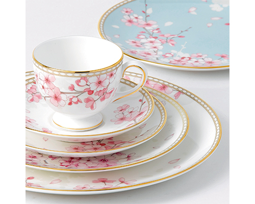食卓に満開の桜の華やぎ〜 　ウェッジウッドが新作「スプリング ブロッサム」発売