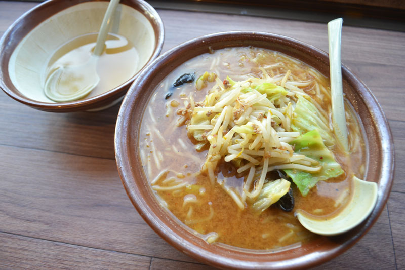 最後の一滴まで飲み干したい!　新潟県新潟市の「割りスープ付き濃厚味噌ラーメン」　