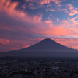 富士吉田市と富士山