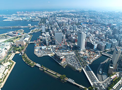 横浜ランドマークタワーから見た中区