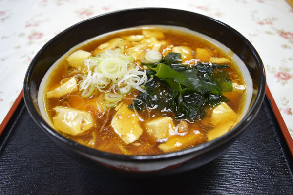 見た目を裏切る“癒やし麺”　埼玉県さいたま市岩槻区の「豆腐ラーメン」